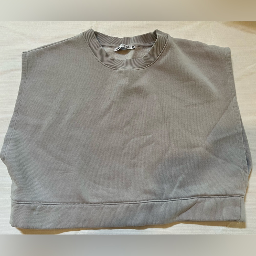 Zara Grey Cropped Sleeveless Sweater